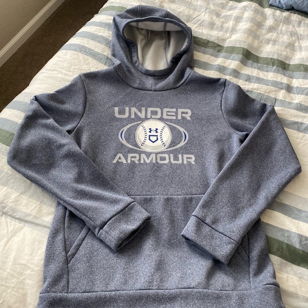 Under Armour Boys Gray Hoodie Sweater- like NEW!!